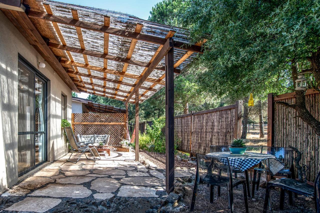Gate Away B&B Units - המקום באל רום Eksteriør billede