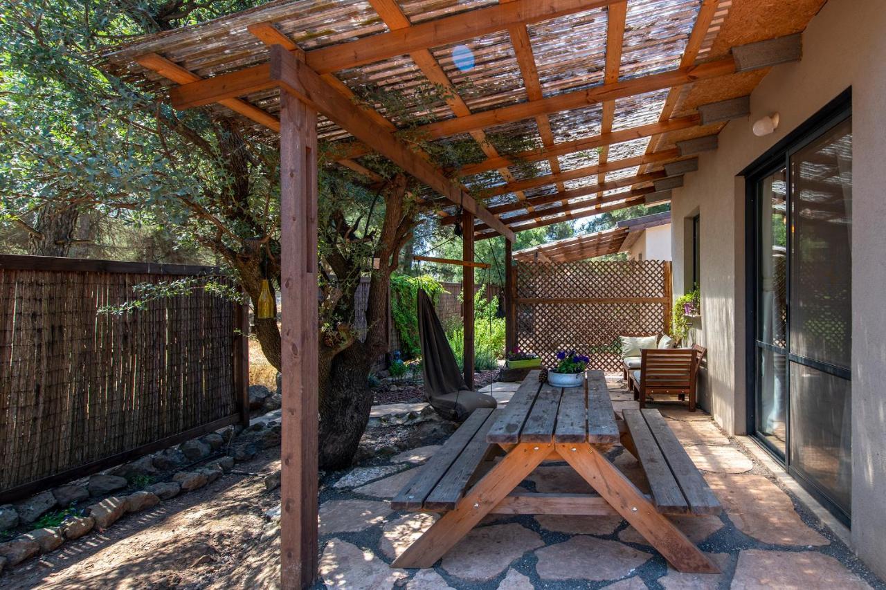 Gate Away B&B Units - המקום באל רום Eksteriør billede